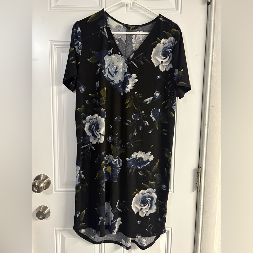 Christian Siriano Black and Blue Floral Midi Dress✨